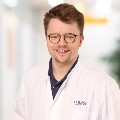 Dr. med. Lennart Roos